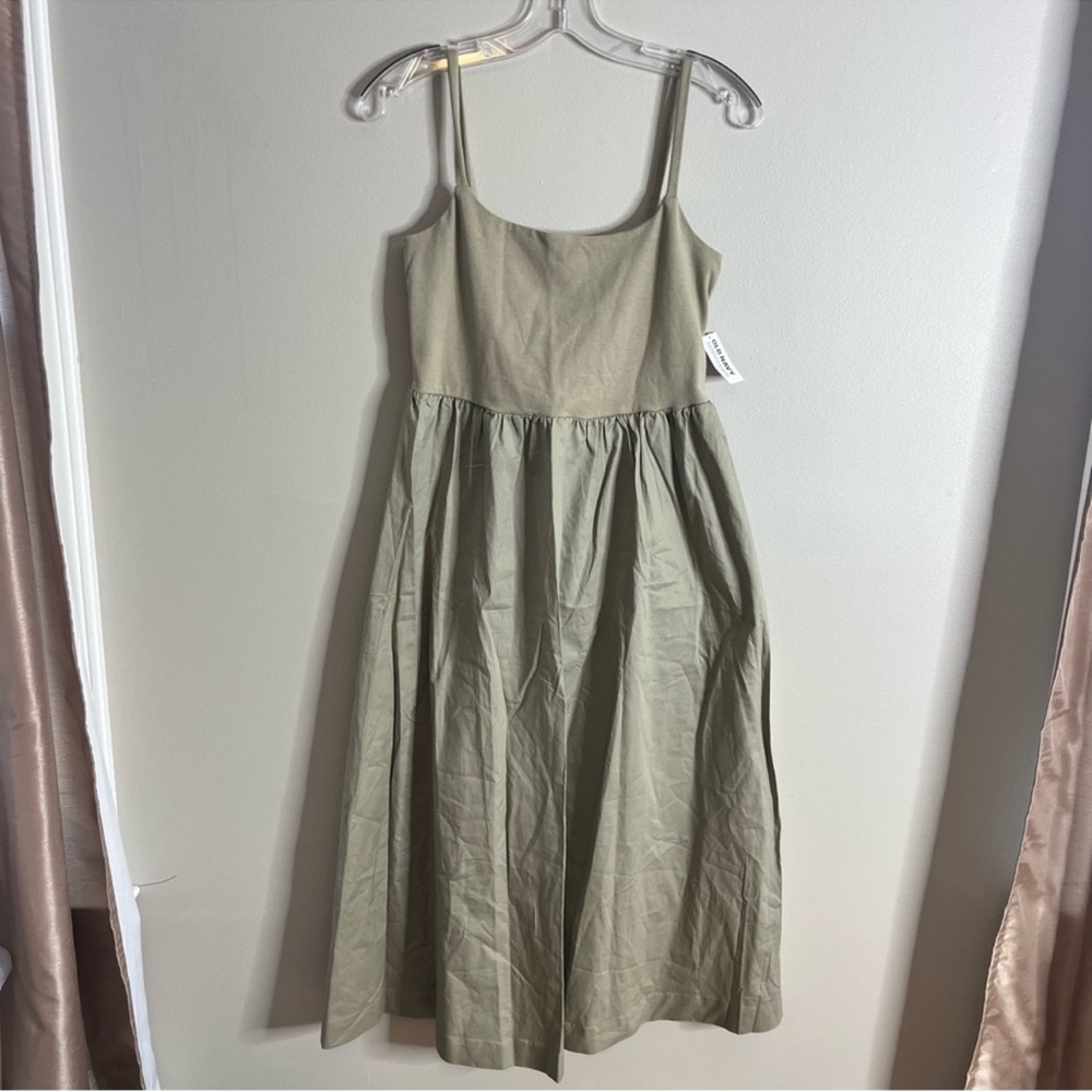 Old navy fit and flare dress